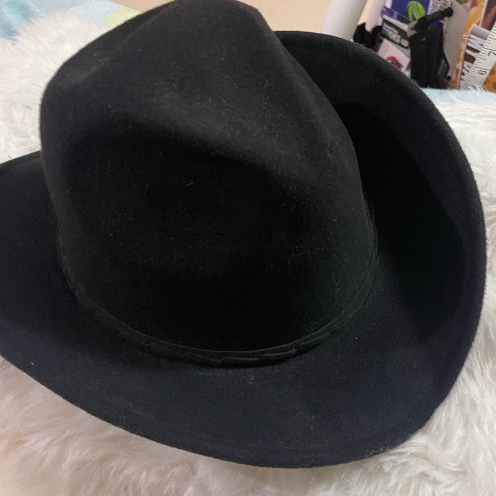 Classic Black Felt Fedora Hat for Women
